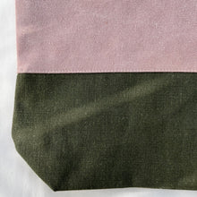 Load image into Gallery viewer, Tote bag. Dusty pink cotton canvas and waxed linen tote.