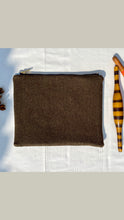 Load image into Gallery viewer, Olive green herringbone pattern wool and leather pouch. 2-material Pouch with YKK zip. Zippered purse. Zippered pouch.