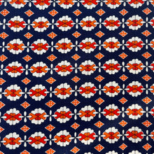 Load image into Gallery viewer, Tote bag. Vintage Japanese kimono fabric with an indigo blue denim bottom.