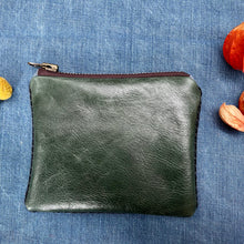 Load image into Gallery viewer, Navy blue wool and green leather pouch. 2-material pouch with YKK zip. Zippered purse. Zippered pouch.