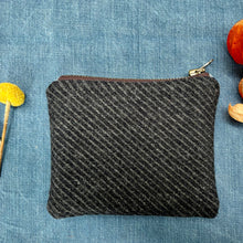 Load image into Gallery viewer, Navy blue wool and green leather pouch. 2-material pouch with YKK zip. Zippered purse. Zippered pouch.