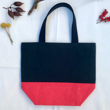 Load image into Gallery viewer, Handbag. Bag. Navy blue and red cotton canvas handbag. Ex-designer fabrics.