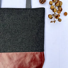 Load image into Gallery viewer, Tote bag. Luxurious grey tweed wool fabric and burgundy leather round bottom.
