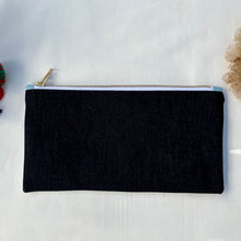 Load image into Gallery viewer, Red striped linen fabric and indigo blue denim fabric pouch. 2-fabric pouch. Zippered purse. Zippered pouch. YKK metal zipper.
