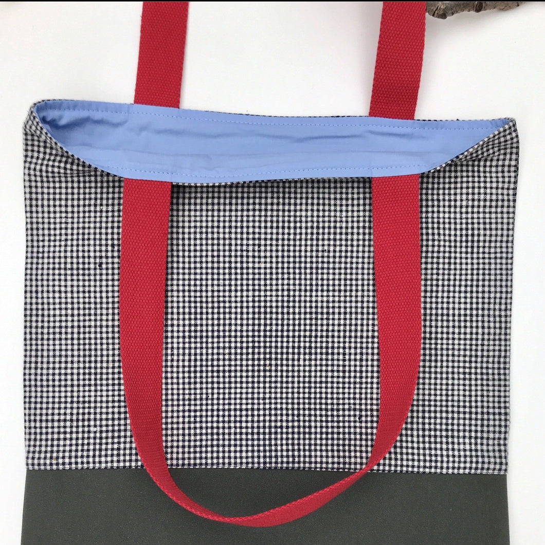 Tote bag. Vintage Chinese cotton fabric from the 1960s. Handwoven and hand-loomed. Khaki green cotton canvas bottom.