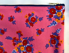 Load image into Gallery viewer, Pink flower cotton canvas pouch. Zippered purse. Zippered pouch. YKK metal zipper.

