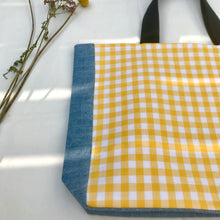 Load image into Gallery viewer, A two-side gingham handbag with light blue denim
